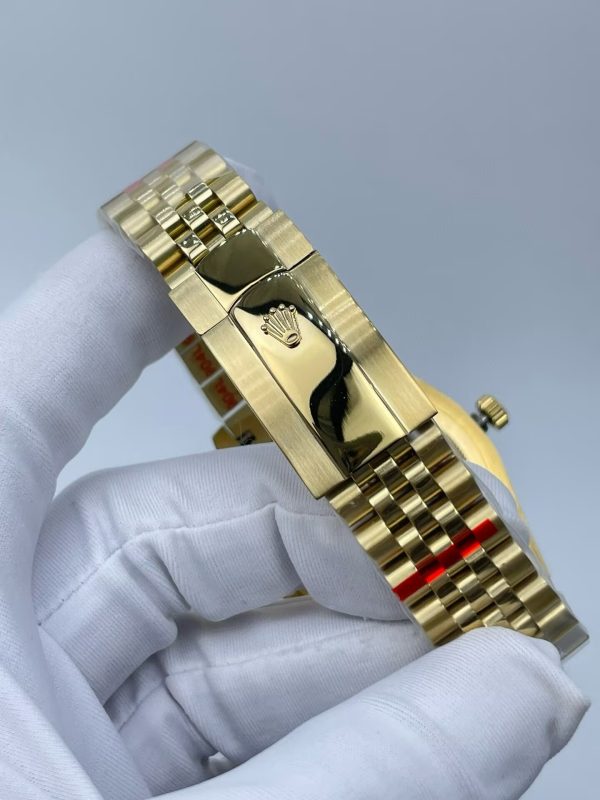 Rolex Sky-Dweller 42mm 18K Gold White Dial 336935 Automatic Machine Waterproof Men's Watch - Image 7